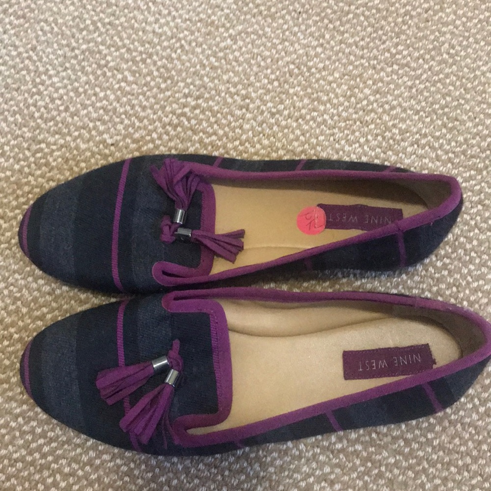 Nine West loafers size 7 1/2 grey